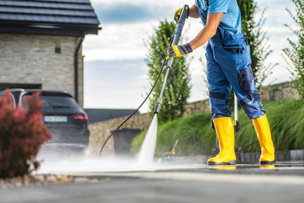 Why Choose Our Certified Pressure Washing Experts for Your Project Needs in Ann Arbor, MI?